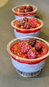 Chia puding sa spirulinom